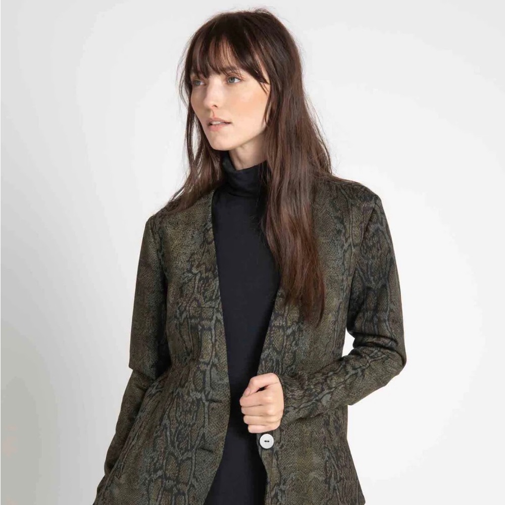 NWT Ruti Marin Snake Blazer